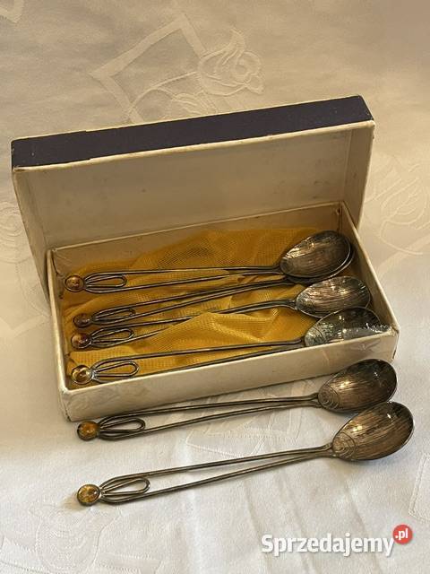 Zestaw łyżeczek PRL z lat 60 plater z bursztynem Kraków