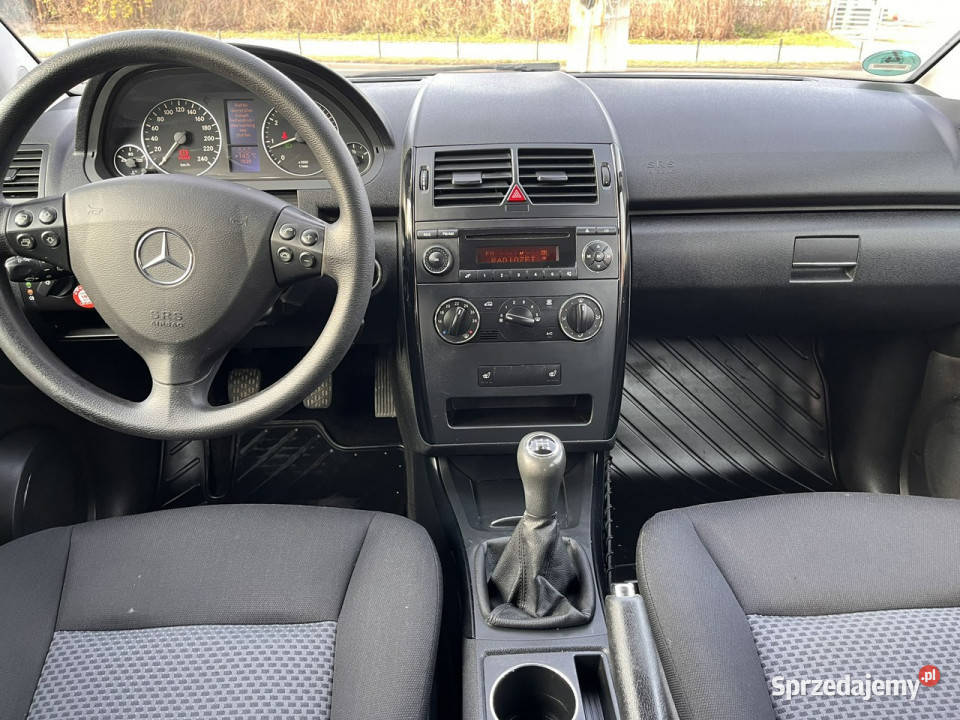 Mercedes A 150 15 Klima Grzane FOtele El szyby bluetooth Częstochowa