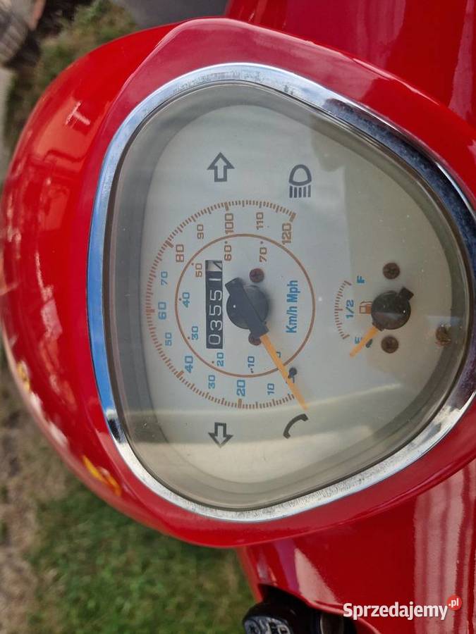 Skuter retro motowell czerwony Motoryzacja