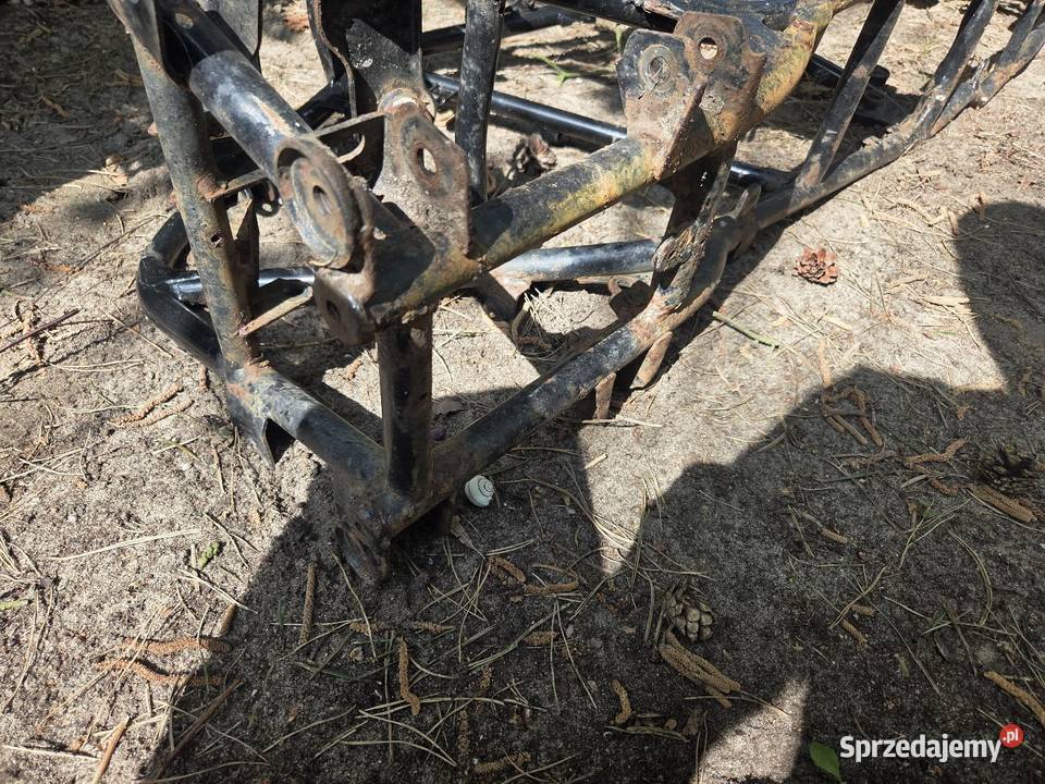 Rama kingquad 300 suzuki king quad 2000r Wiele