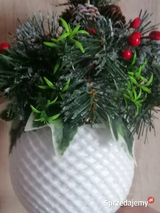 Stroik świąteczny na białej bombce Idealny biały Katowice