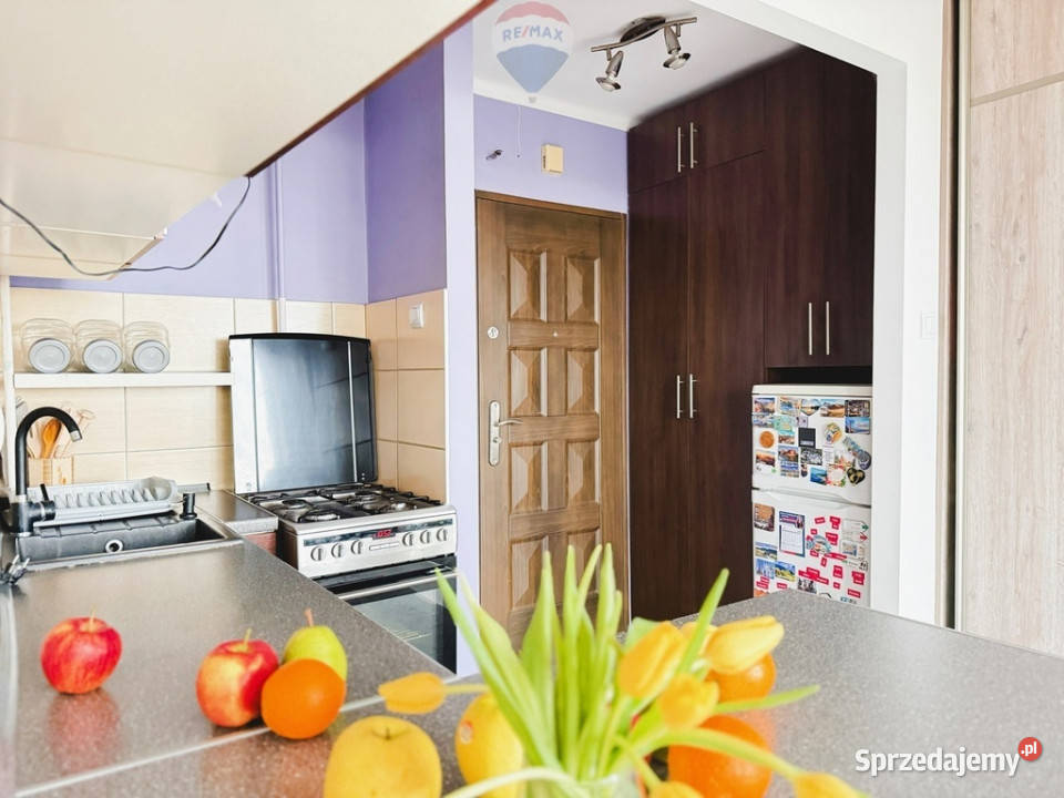 Kawalerka z oddzielną sypialnią i balkonem Bielsko-Biała sprzedam