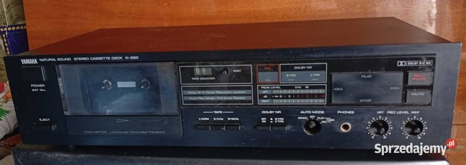Magnetofon Yamaha K220
