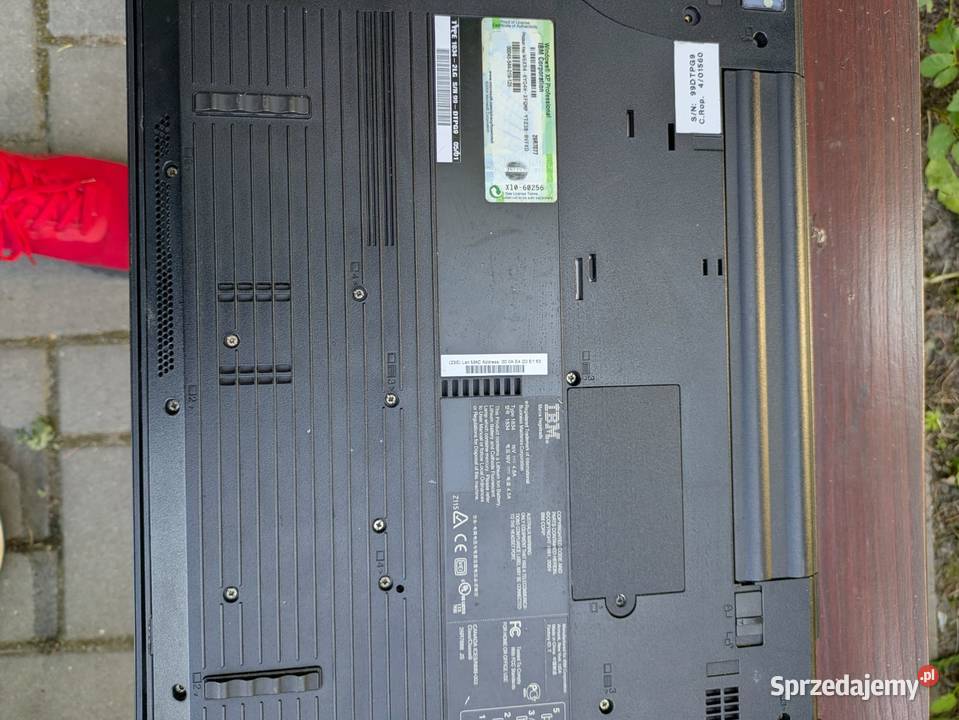 Sprzedam KLASYK RARYTAS IBM LENOVO THINKPAD R50 Laptopy i netbooki lubelskie Hrubieszów