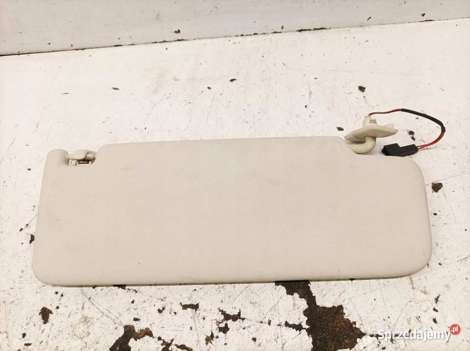 DASZKI PRZECIWSŁONECZNE LEWY PRZÓD KIEROWCY sprzedam