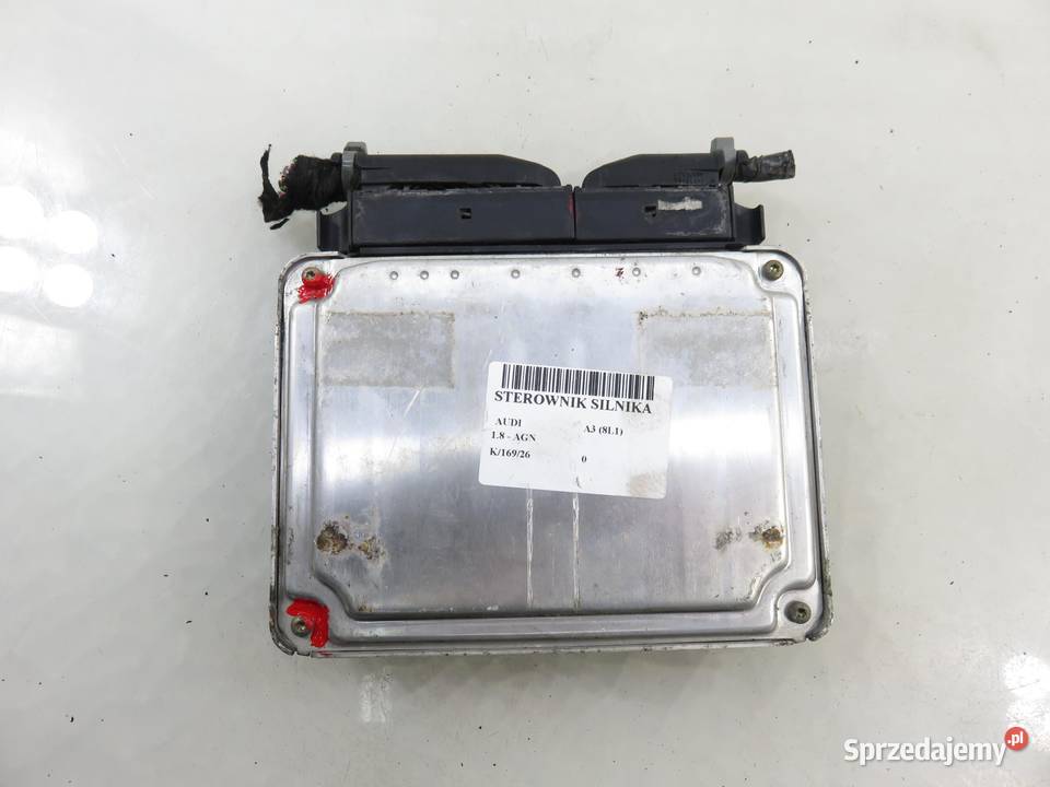 STEROWNIK AUDI A3 8L1 18 AGN 8D906018B