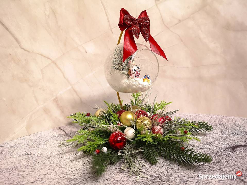 Stroik bożonarodzeniowy z wiszącą szklaną kulą Dom i Ogród Kielce