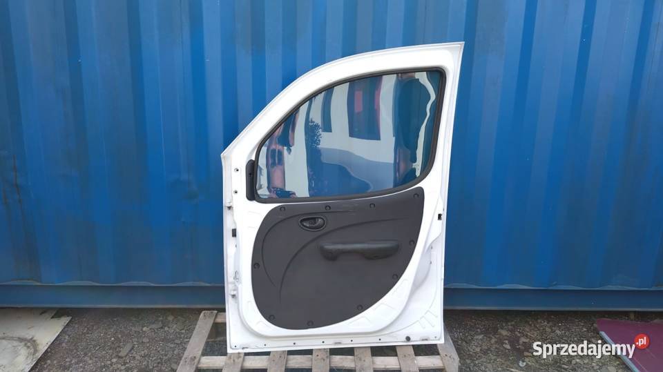 DRZWI PRZEDNIE PRAWE FIAT DOBLO 0010 NO V224163 Drzwi Bielsko-Biała