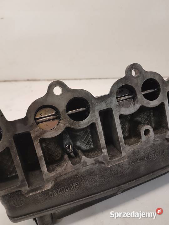 KOLEKTOR SSĄCY VW AUDI SKODA 03G129713H 20 TDI Przystajń