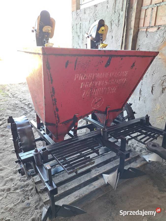 Sadzarka do ziemniaków kubełkowa Akpil Gizałki