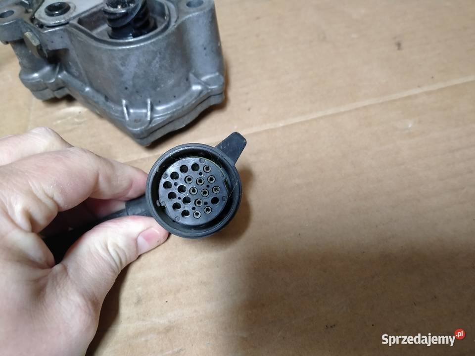 VOLVO FH ZAWÓR SKRZYNI WYSPRZĘGLIK 21008344 Kargowa