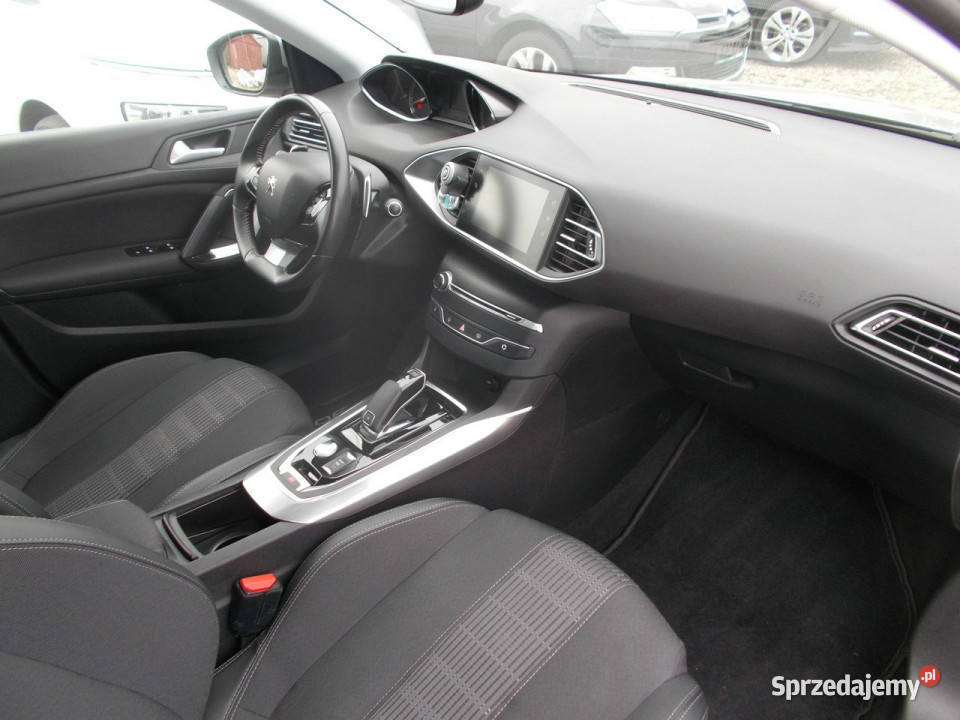 Peugeot 308 12 BenzPureTech 130 EAT8Active Pack Rok produkcji 2019 Białystok