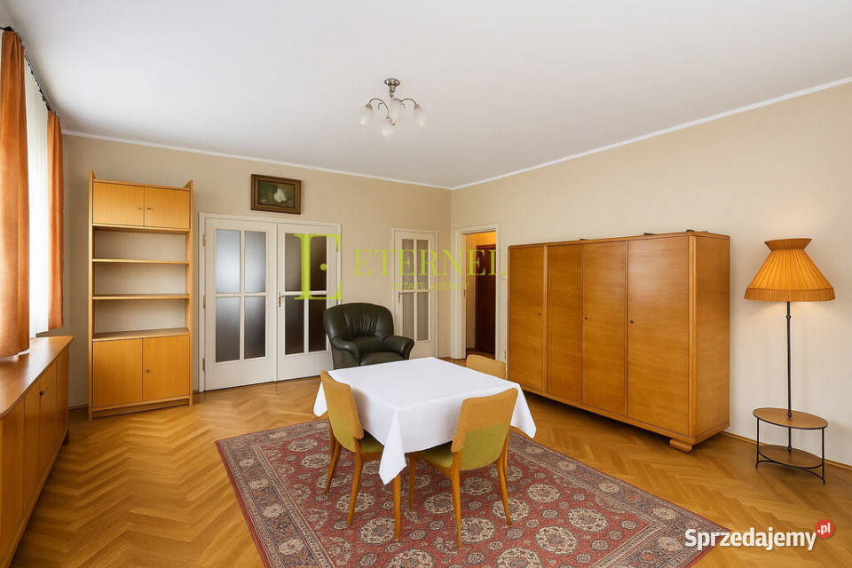 Przestronne duże mieszkaniedo centrum Krakowa 1 Liczba pokoi 4 Kraków