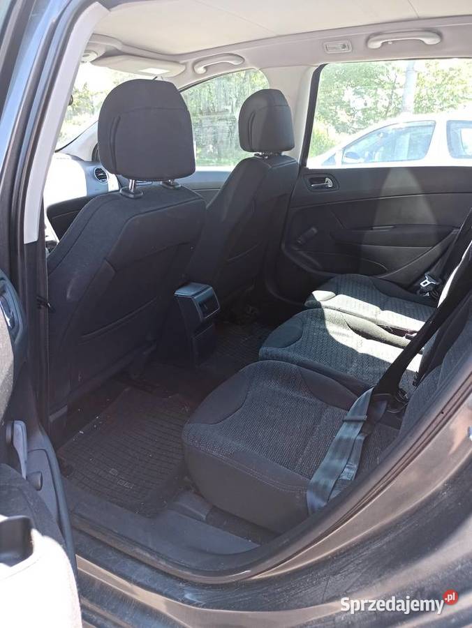 Syndyk sprzedaje Peugeot 308 benzyna pomorskie