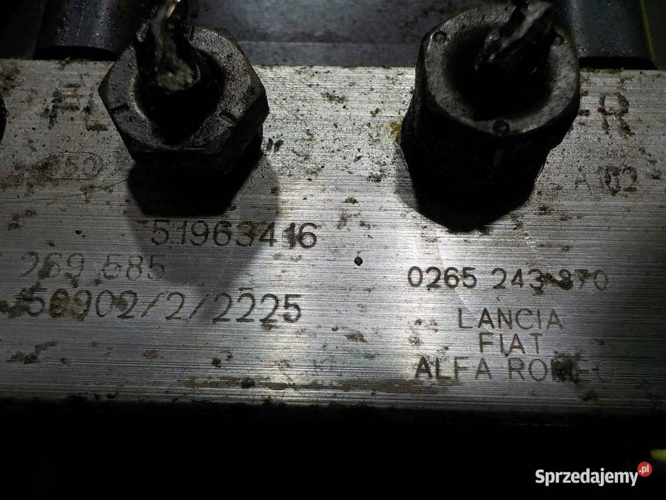 FIAT PUNTO III 12 B 15r pompa ABS 51963416 osobowe Suków