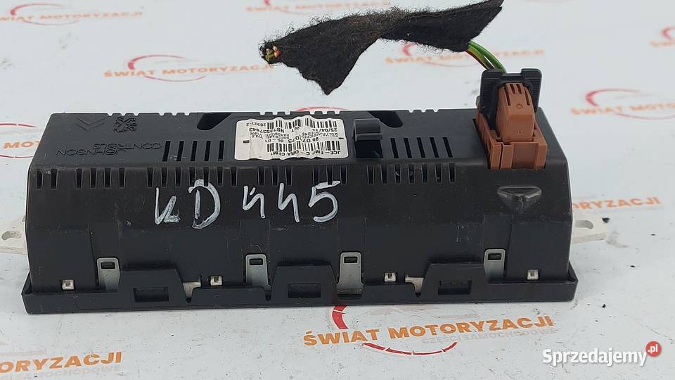 CITROEN DS3 wyświetlacz radio 9807107380 Kielce