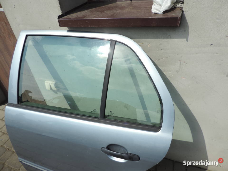 SKODA FABIA 1 HB 5D DRZWY LEWY TYŁ 9151 osobowe Nowy Sącz sprzedam