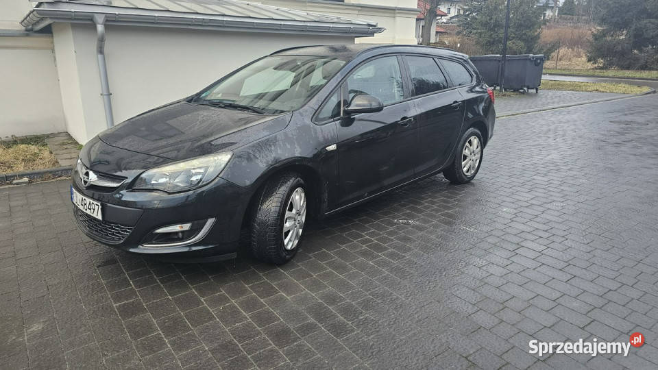 Opel Astra 2013 r 17 CDTI 110 Grzana Kierow i centralny zamek Astra sprzedam