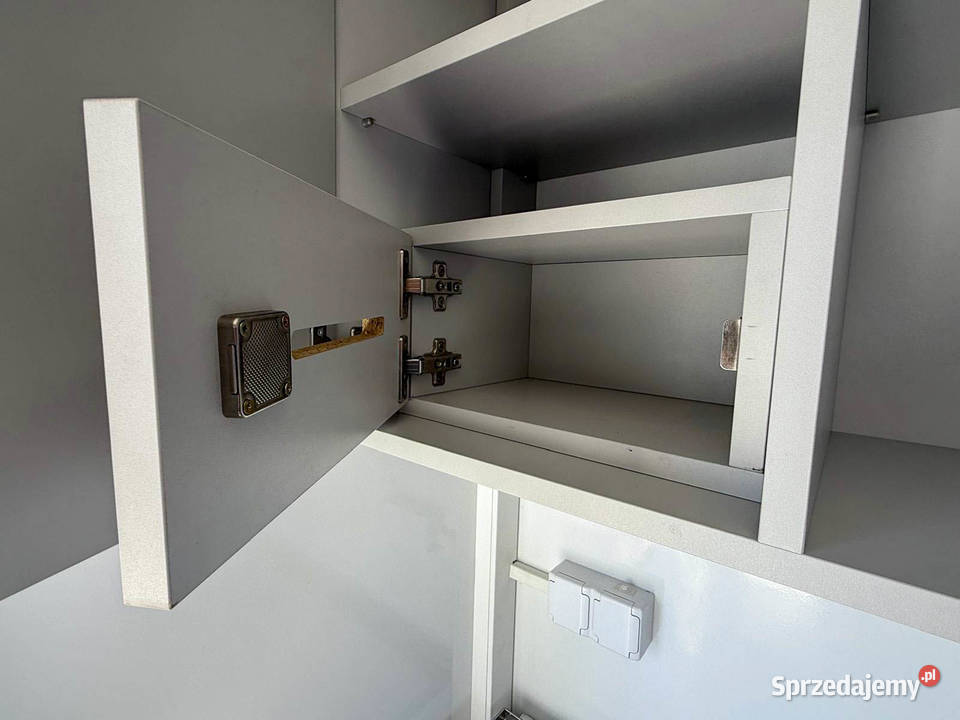 Przyczepa gastronomiczna kebab gotowy biznes Przyczepy i naczepy Kotlin