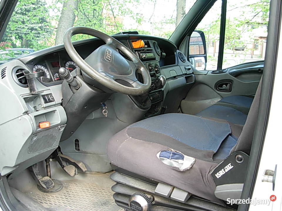 IVECO DAILY 30 35C15 PLANDEKA 5 M śląskie