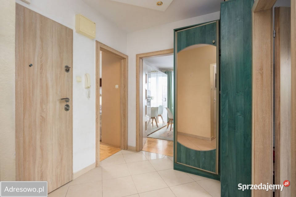 Sprzedam 3 pokoje na Bielanach 65 m2 nowe mazowieckie