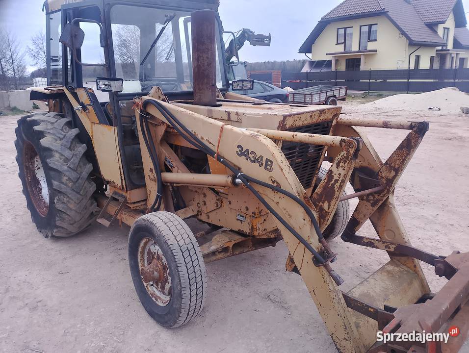 Ciągnik International International Dminin