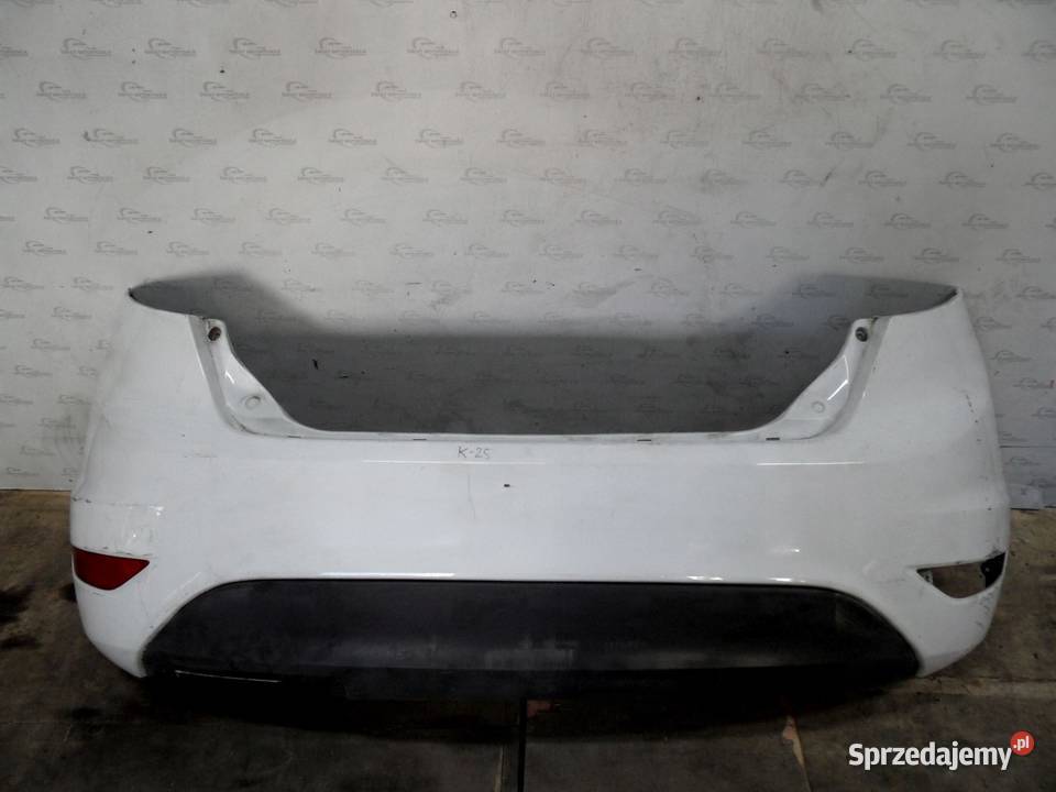 FORD FIESTA MK7 VII zderzak tył