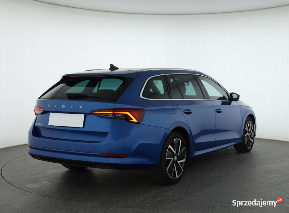 Skoda Octavia 15 TSI Piaseczno
