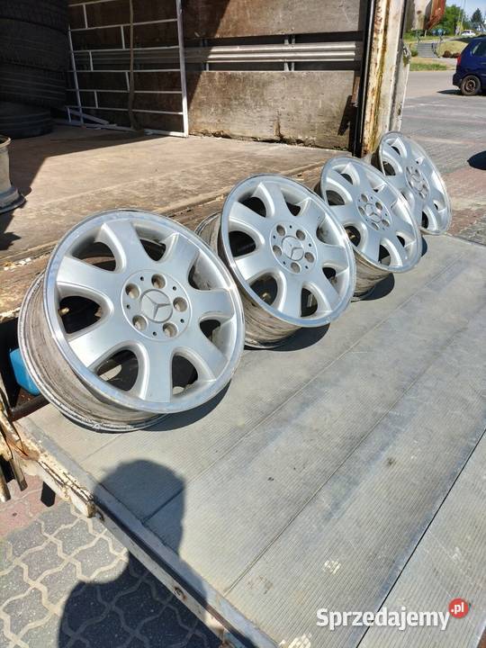 Felgi oryginalne Mercedes 16 Średnica 16" Iława