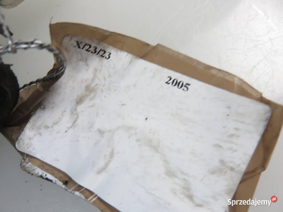 ZAMEK LEWY PRZEDNI TOYOTA YARIS VERSO 6 PIN