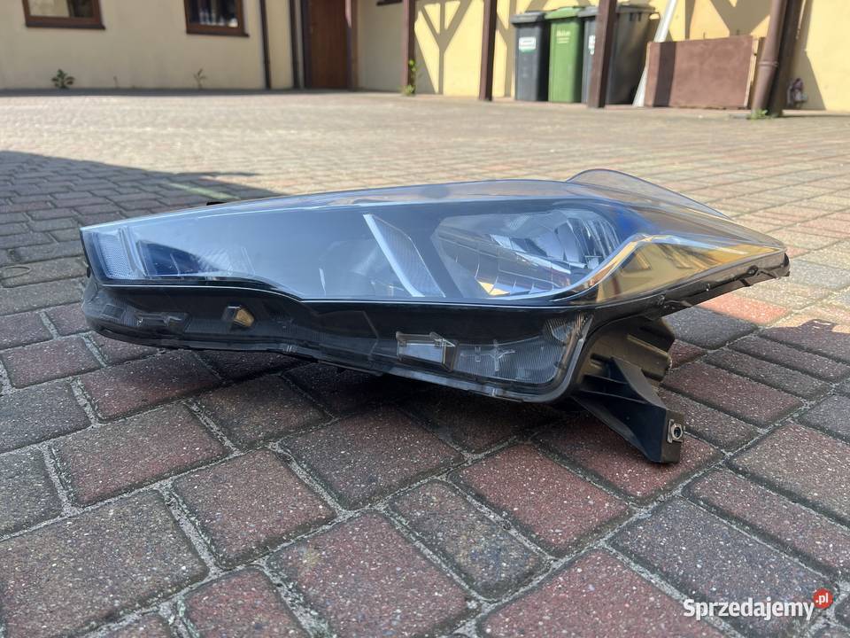 Lampa reflektor Nissan Micra k14 Oświetlenie wielkopolskie