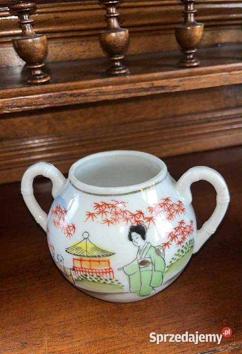 Spodek Japońska biała porcelana z gejszą i pomorskie Gdańsk