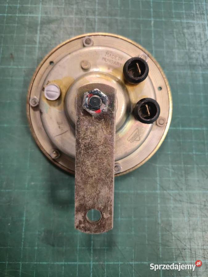 Sygnał dźwiękowy klakson 12V Fiat Bakony TK422 osobowe śląskie Dąbrowa Górnicza