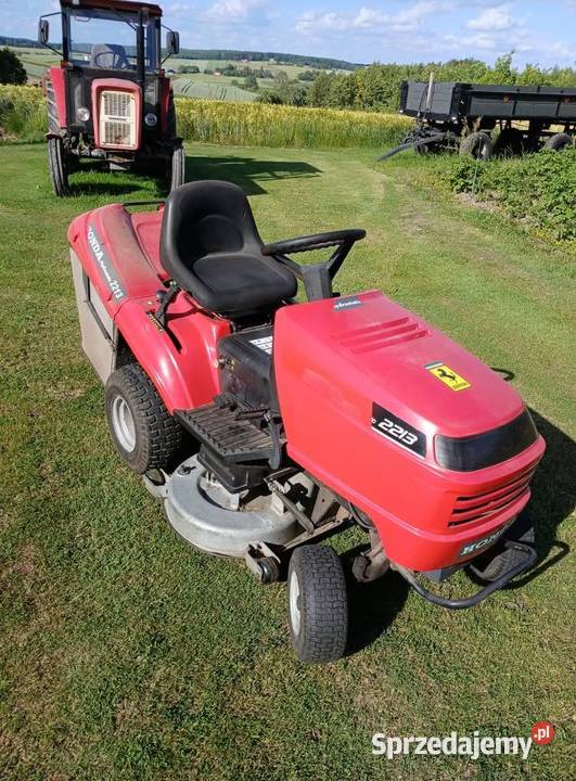 Kosiarki traktorki Honda i Castel Garden lubelskie