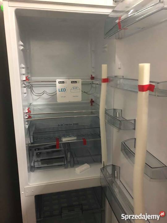 LODÓWKA AMICA Białe szkło Klasa A wysokość 186 Lodówki i zamrażarki mazowieckie Warszawa