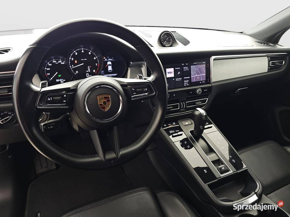 Macan relingi dachowe Macan