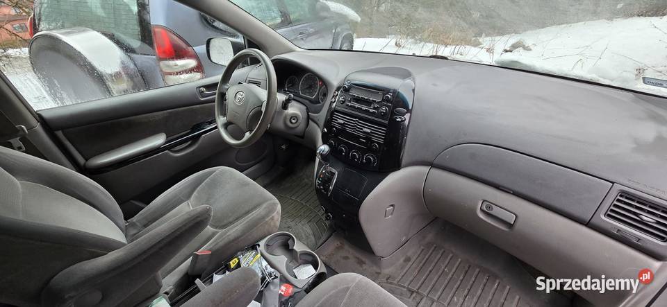 Toyota Sienna Raty Prywanie 8os Nowy Akumulator Wrocław