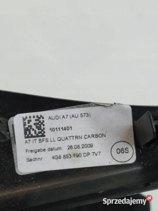 DEKOR LISTWA OZDOBNA DESKI CARBON 4G8853190DP Rok produkcji 2016 świętokrzyskie