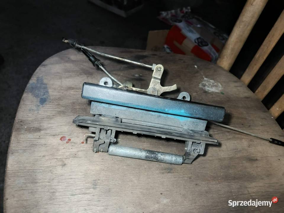 Klamka tylnej klapy audi 80 b4 avantkombi Końskie