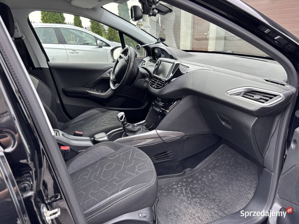Peugeot 2008 Motoryzacja mazowieckie