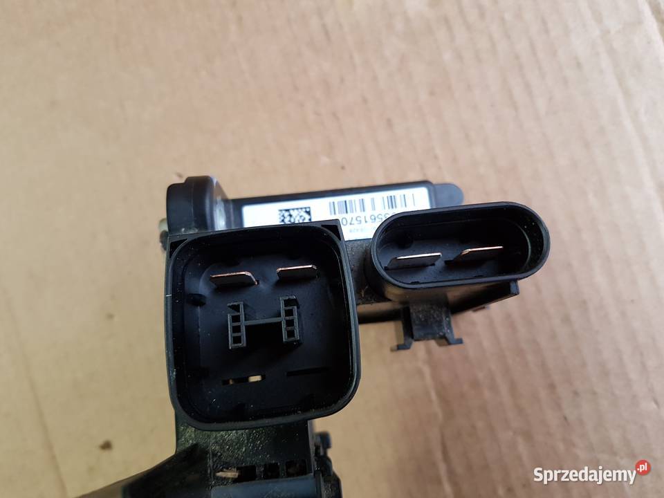 BMW 1 120 F20 f21 LIFT rozdzielacz prądowy plus Układ elektryczny