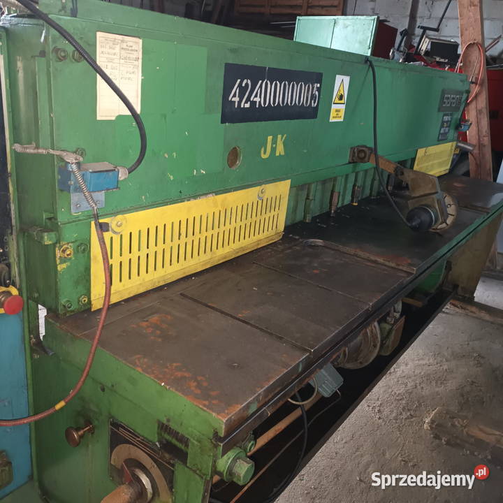 Gilotyna hydrauliczna SAFAN z podajnikiem 25003 Milicz