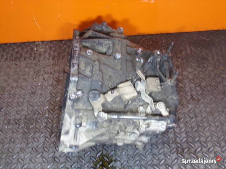 MITSUBISHI OUTLANDER II 22 DID 12r 175 skrzynia osobowe Suków