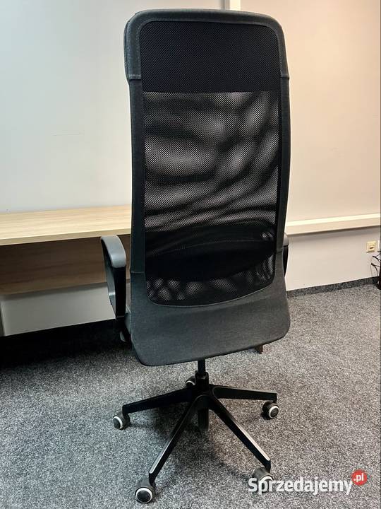 Fotel biurowy obrotowy Markus Ikea Wrocław