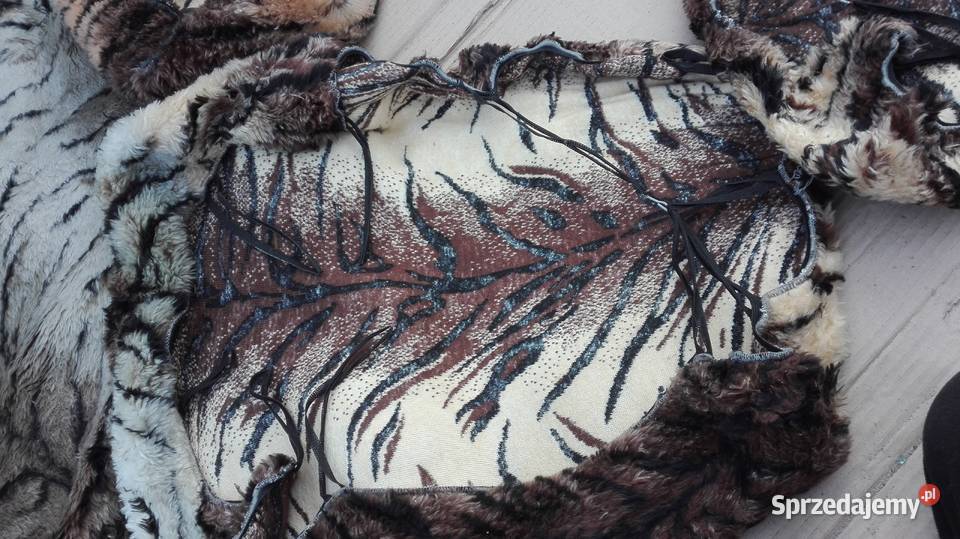 Polonez pokrowce fso miski tygryski fotele skaj Motoryzacja Suskowola