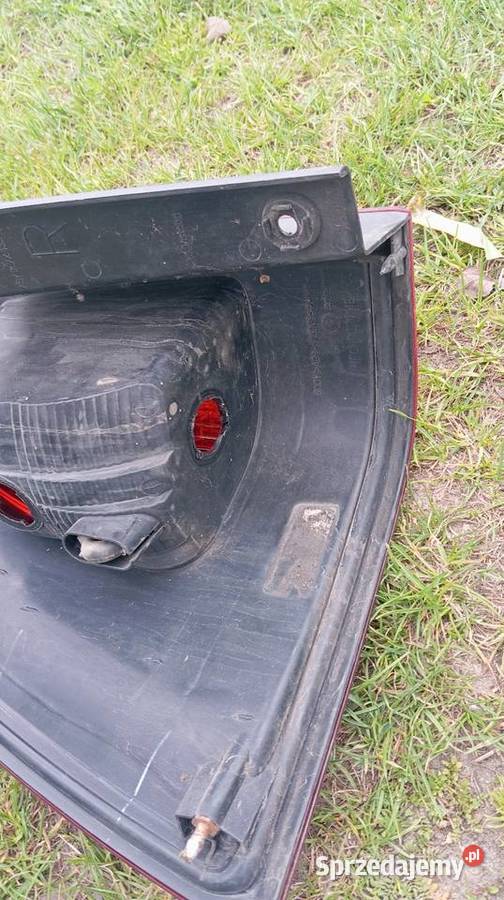 Lampy tylne Lincoln Navigator 2Generacja Chotyłów sprzedam