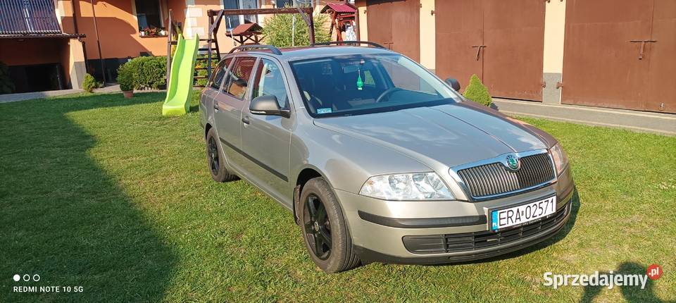 Skoda Octavia 2 16 MPI BenzynaLPG łódzkie Budzów