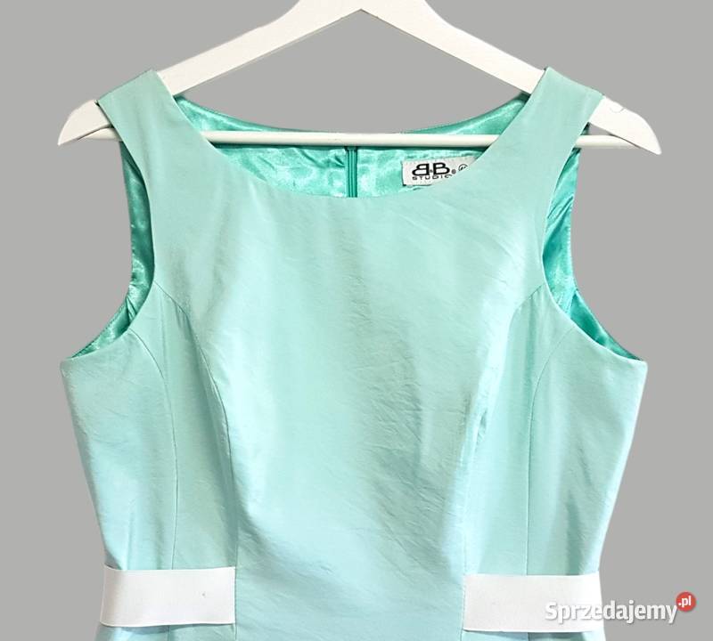 Damska elegancka sukienka miętowa na ramiączkach Bez wzoru Chrzanów