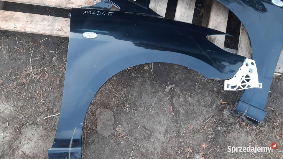 błotnik prawy lewy przód Mazda V 0510r czarny Dębno