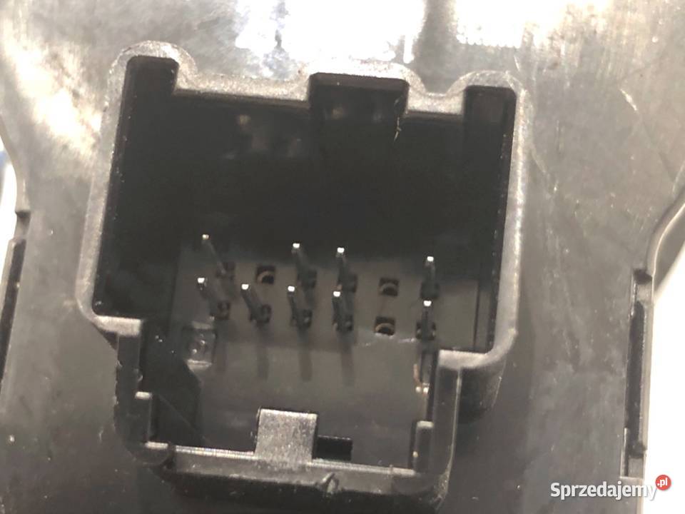 WŁĄCZNIK ŚWIATEŁ OPEL ZAFIRA C 13294817 PRZYCISK